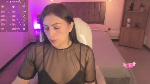 Snapshot of abiigaiil_ chatting on December 2025 06:37:02 PM Abigail online show from December 2025 06:37:02 PM