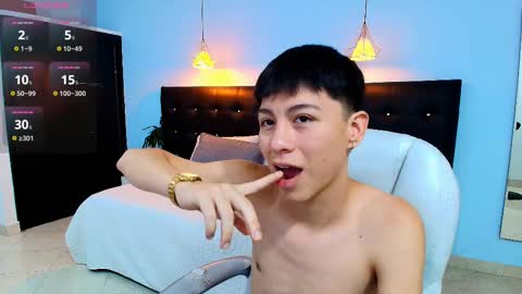 abraham_horny18 online show from October 2025 08:28:02 PM