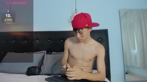 abraham_horny18 online show from November 2025 08:19:02 PM
