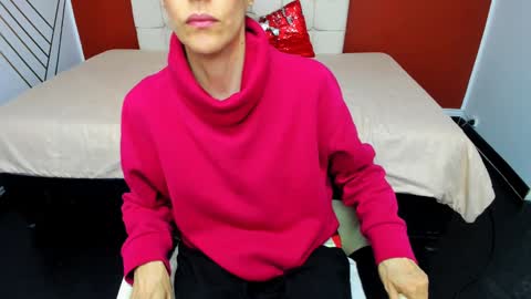 ABRIL online show from December 2024 07:46:02 PM