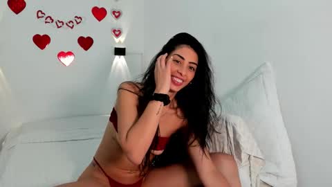 abrilsantosxo online show from February 2026 02:35:01 PM