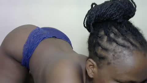 MAUREEN online show from December 2024 11:29:02 PM