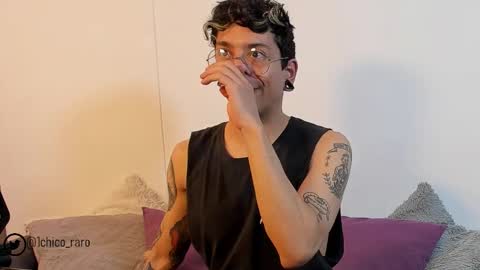 Snapshot of acid_time chatting on October 2025 03:14:01 AM Jhonny online show from October 2025 03:14:01 AM