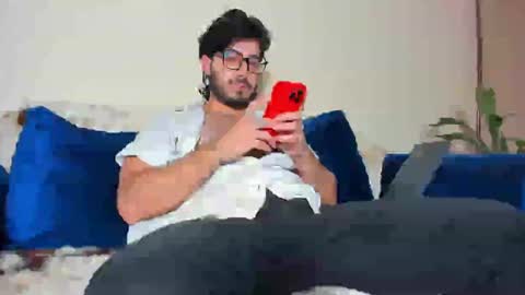 Snapshot of ackerman_eren_ chatting on December 2024 07:03:02 PM R. online show from December 2024 07:03:02 PM