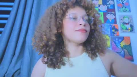 Snapshot of ada_gales_ chatting on June 2026 03:34:02 AM Isa online show from June 2026 03:34:02 AM