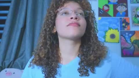 Snapshot of ada_gales_ chatting on July 2026 03:53:01 AM Isa online show from July 2026 03:53:01 AM