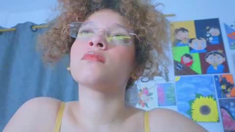 Snapshot of ada_gales_ chatting on July 2026 03:20:02 AM Isa online show from July 2026 03:20:02 AM