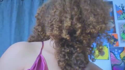 Snapshot of ada_gales_ chatting on August 2026 04:22:01 AM Isa online show from August 2026 04:22:01 AM