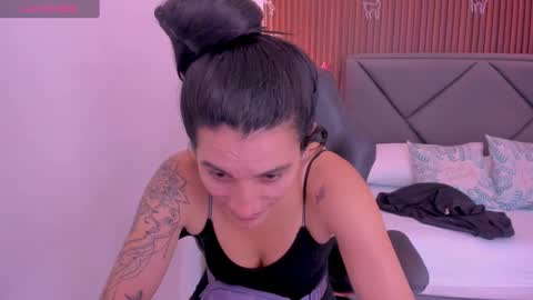 ada oconnor x   ..flaca..bella online show from December 2024 06:33:01 PM