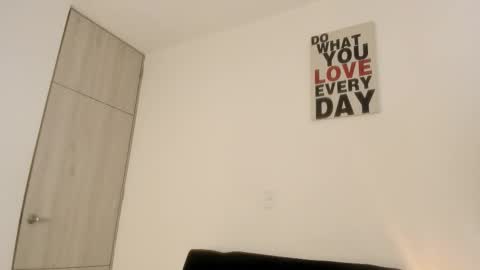 addam online show from February 2026 08:02:01 PM