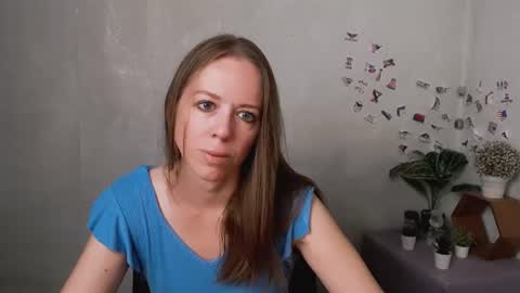adamais_ online show from June 2026 02:44:01 AM