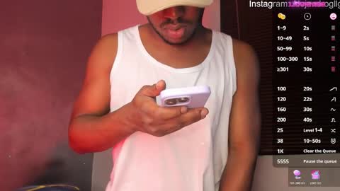 adamart7 online show from December 2025 10:39:02 PM