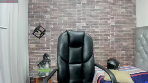 Snapshot of adamcoox chatting on December 2024 08:08:02 AM Adam online show from December 2024 08:08:02 AM