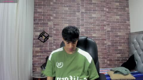 Snapshot of adamcoox chatting on December 2024 05:36:01 AM Adam online show from December 2024 05:36:01 AM