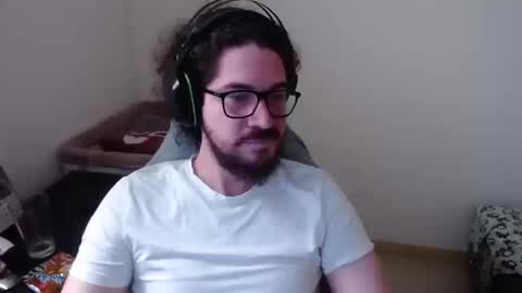 Adam online show from September 2025 05:18:01 PM