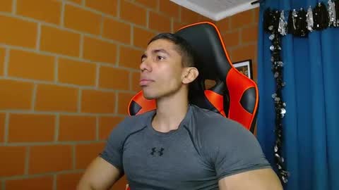 Adan Sin online show from January 2025 03:49:02 PM