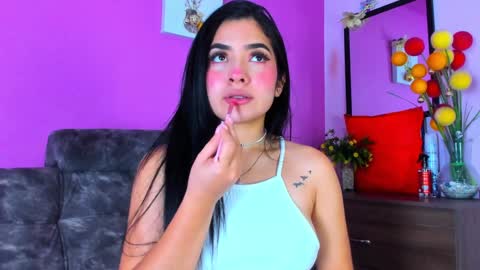  Adara Johnson  online show from January 2025 11:32:01 AM