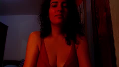 amy        online show from November 2025 01:56:02 PM