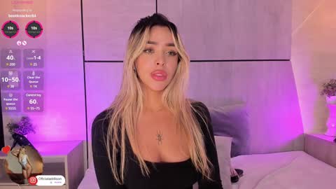 A D D I S O N  online show from January 2025 08:47:01 PM