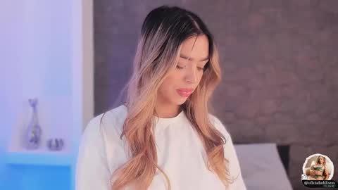 A D D I S O N  online show from March 2025 07:38:01 PM