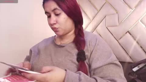 addy__02 online show from November 2025 05:35:02 PM