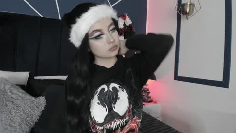 Ade  online show from December 2024 07:37:02 PM