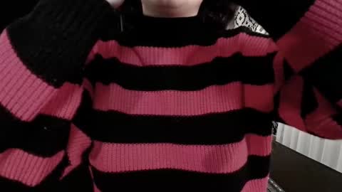 Ade  online show from October 2025 07:56:02 PM