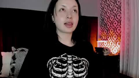 Snapshot of adeelinee chatting on May 2026 06:36:02 PM Ade online show from May 2026 06:36:02 PM