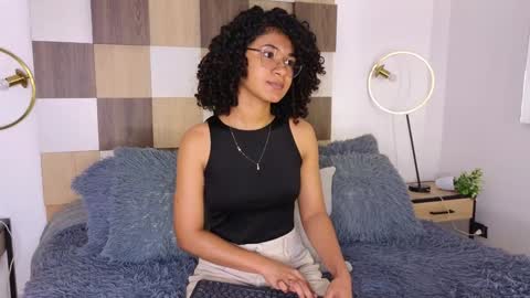 Andrea online show from January 2025 11:56:01 AM