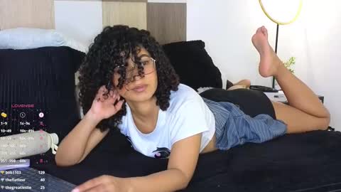 Andrea online show from February 2025 05:50:01 PM