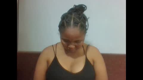 adelealy online show from November 2025 10:04:02 AM