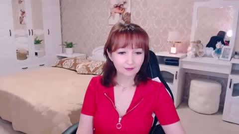 Snapshot of adelemoran chatting on January 2025 06:43:01 PM AdeleMoran online show from January 2025 06:43:01 PM