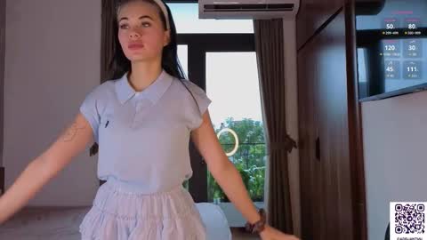 Adelia online show from November 2025 01:08:01 AM