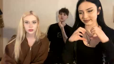 adelin online show from May 2026 01:48:01 PM
