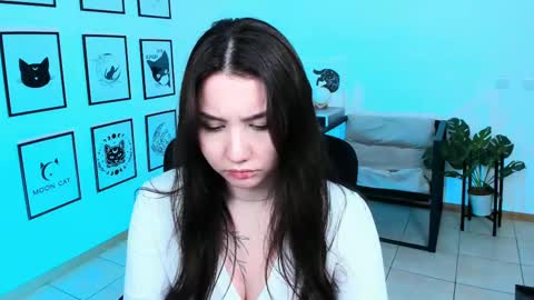 Your sweet girl online show from February 2025 02:33:01 PM