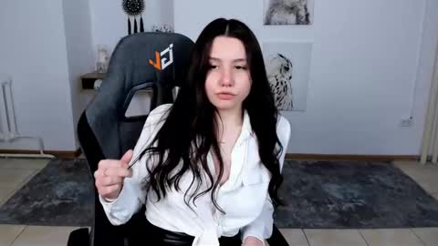 Your sweet girl online show from March 2025 05:05:01 PM