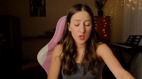 Adell online show from March 2025 10:39:02 PM