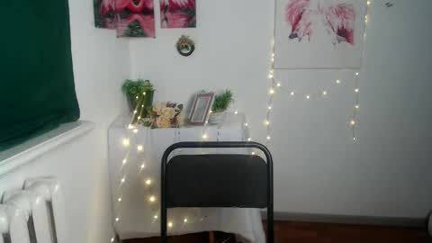 Snapshot of adellxx_ chatting on November 2025 06:19:01 AM adellxx_ online show from November 2025 06:19:01 AM