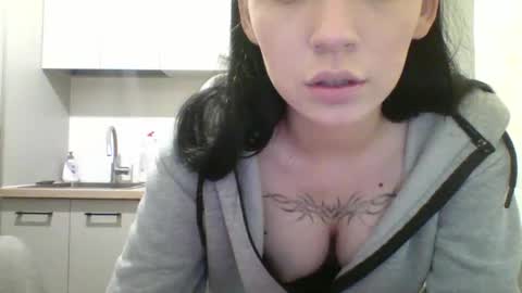 adelya_meow online show from October 2025 07:36:02 PM