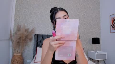 Snapshot of adhara_black01 chatting on February 2025 03:08:02 AM Adhara online show from February 2025 03:08:02 AM