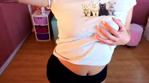 Adhara online show from December 2025 02:04:02 PM