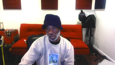 Snapshot of adick_ting chatting on April 2026 09:09:01 PM adick_ting online show from April 2026 09:09:01 PM