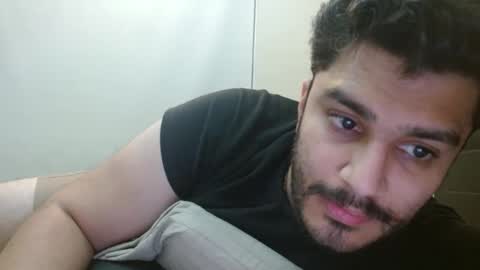 adit56665 online show from December 2024 02:33:01 AM