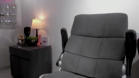 Adonis online show from January 2025 07:17:01 AM