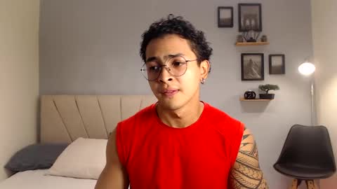 Adonis online show from September 2025 05:32:01 AM