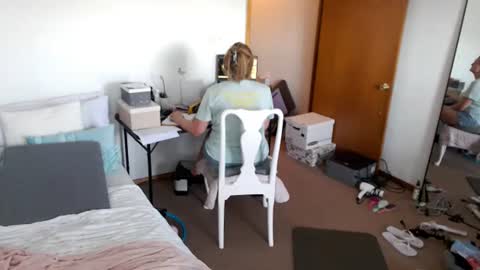 adorable22 online show from September 2025 07:08:01 PM