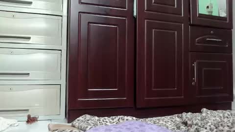 annelovesu online show from November 2025 12:15:01 PM