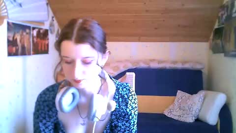 Snapshot of adorable_sparkle chatting on February 2025 12:14:02 PM adorable_sparkle online show from February 2025 12:14:02 PM