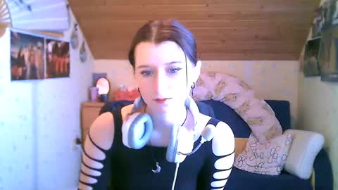 Snapshot of adorable_sparkle chatting on February 2025 01:49:02 PM adorable_sparkle online show from February 2025 01:49:02 PM