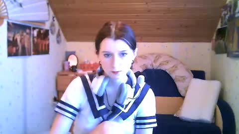 Snapshot of adorable_sparkle chatting on February 2025 02:15:02 PM adorable_sparkle online show from February 2025 02:15:02 PM